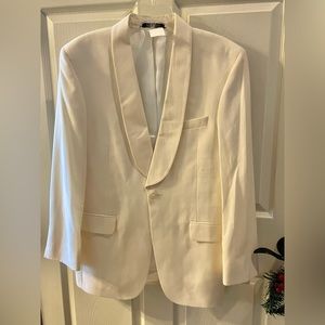 Jos. A. Bank Tuxedo/Dinner Jacket - 100% wool, Size 39R, color: Ivory.  NWT!